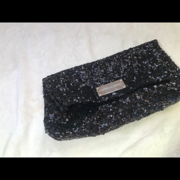 Victoria’s Secret Clutch - Picture 2 of 4