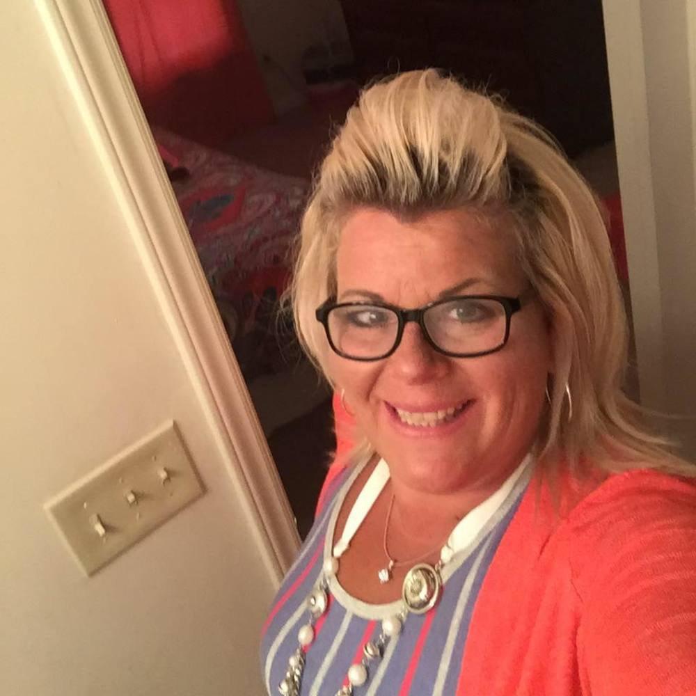 Meet your Posher, Dana