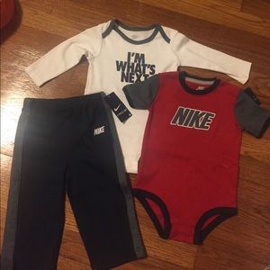 Nike 3 piece set baby boy 9-12 months