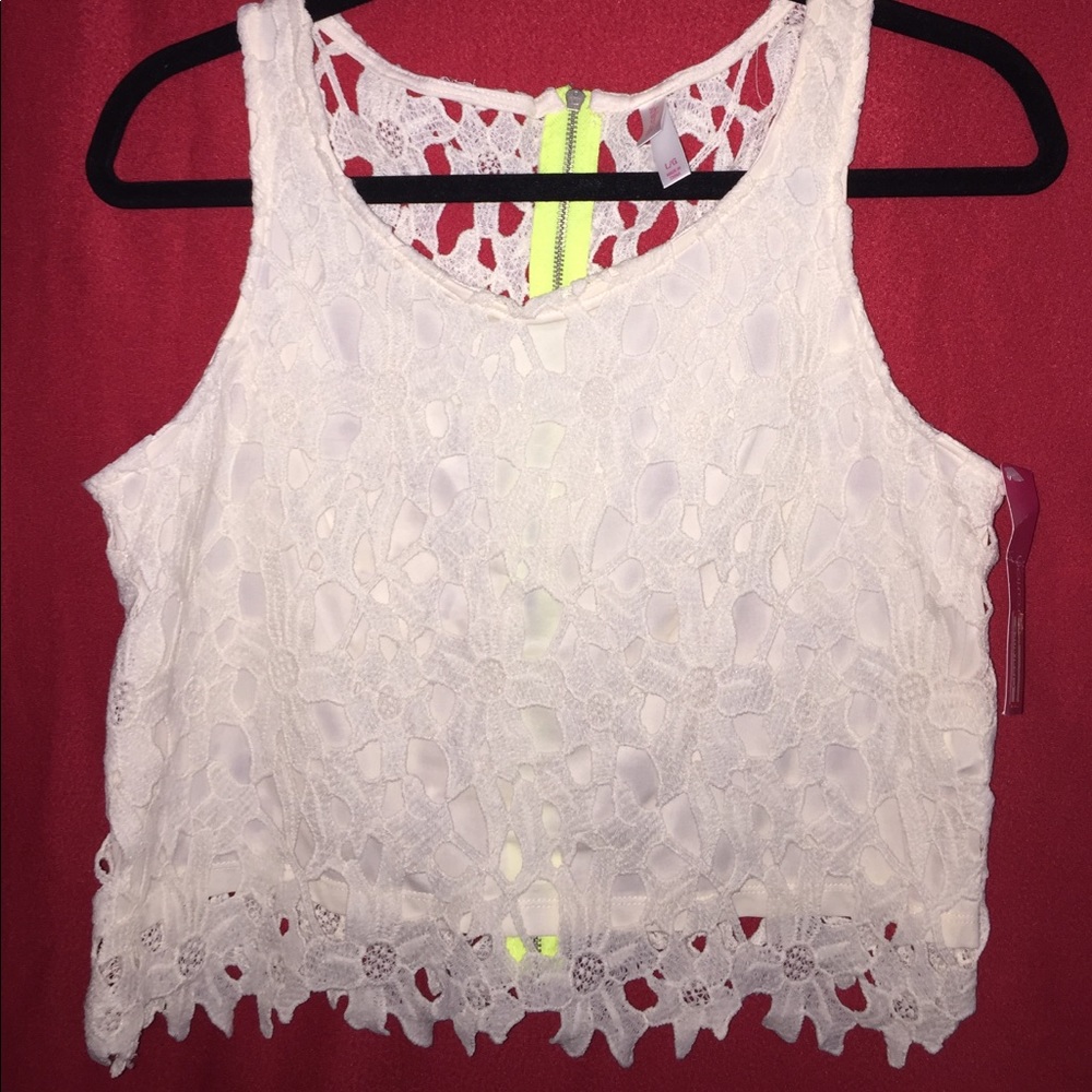 Lace Cropped top