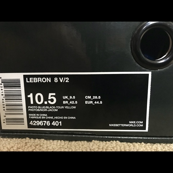 Lebron 8 V2 Entourage main image 4