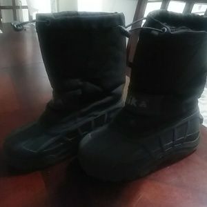Boys snow boots