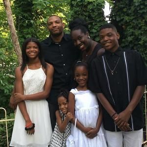 Meet your Posher, Akeem