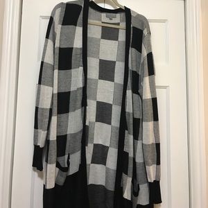 NWOT Buffalo Check Boyfriend Style Cardigan