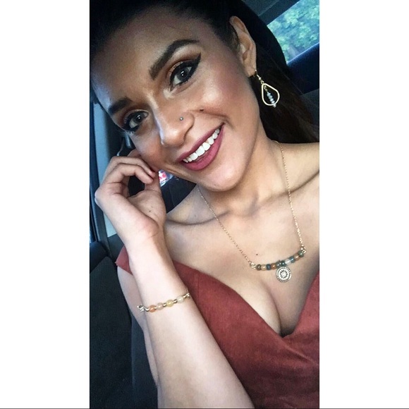 Handmade boho gemstone beaded necklace multicolor - Picture 2 of 2