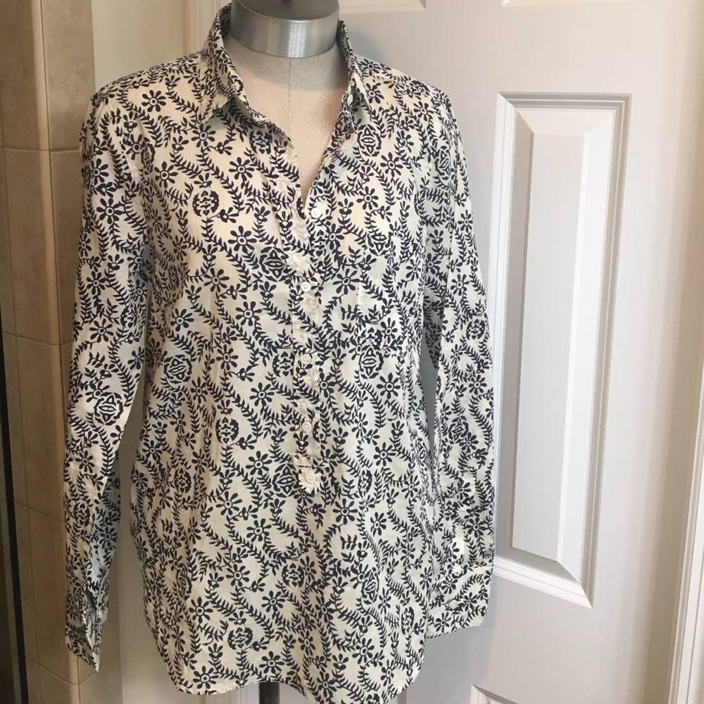 J. Crew Women's pullover 3/4 Button down top