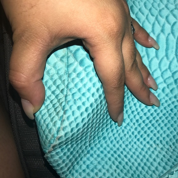 Emeily cho leather bag - Picture 4 of 5