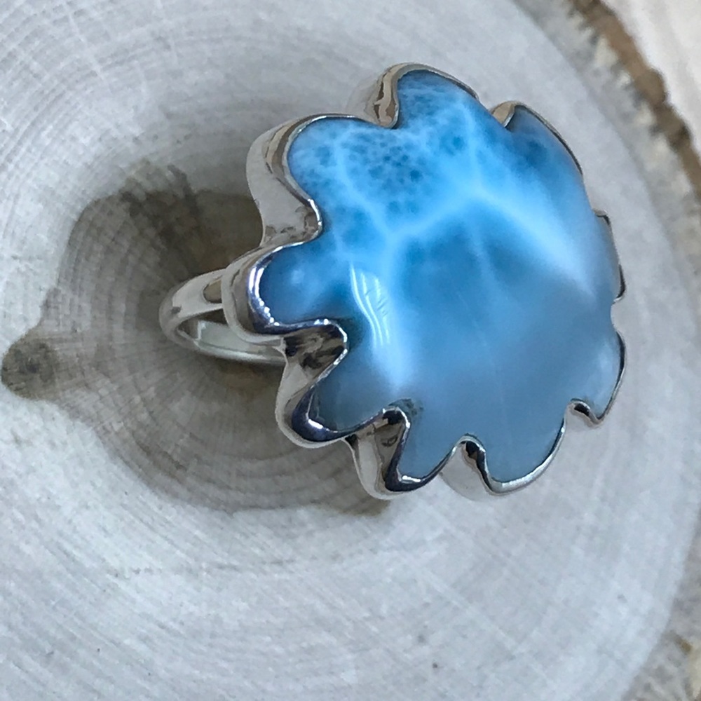 Something Different Check This Ring - image 3