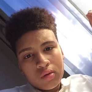 Meet your Posher, Ariel