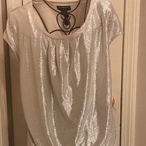 LIZ CLAIBORNE CREAM METALLIC TOP NWOT 04121710