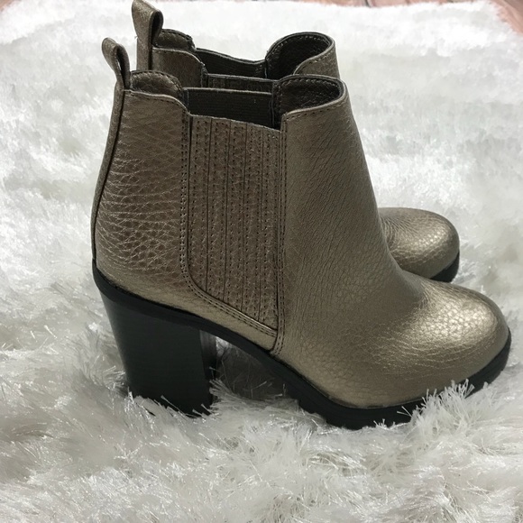 Sam & Libby Metallic Chunky Heel Ankle Boots - Picture 3 of 5
