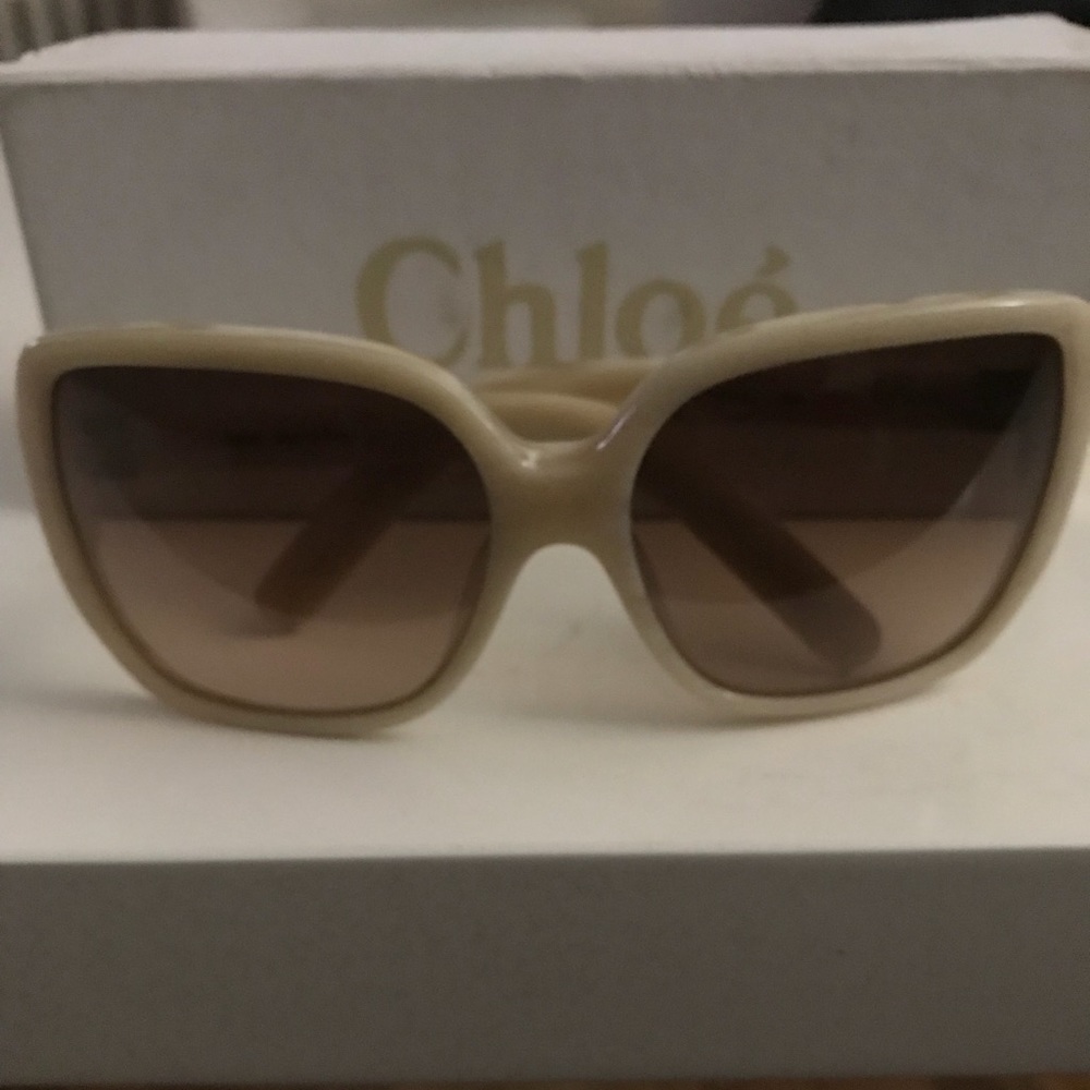 Women’s sunglasses