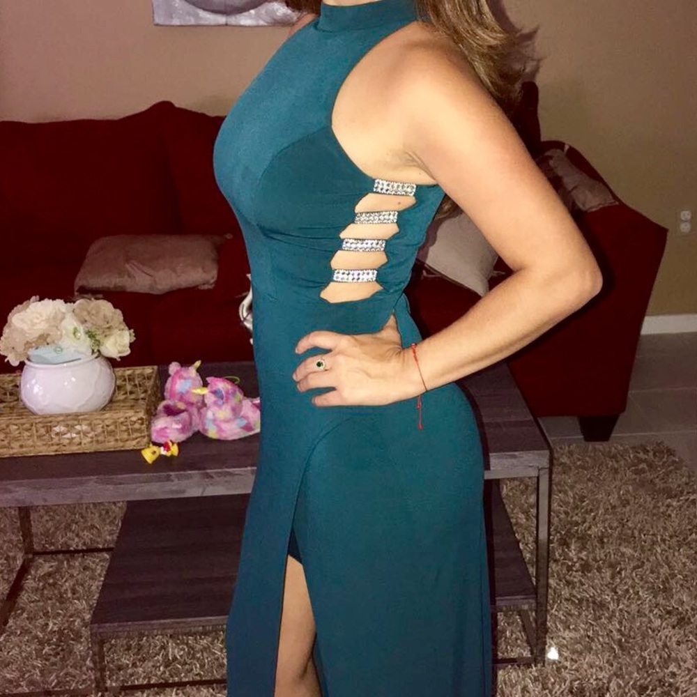 Green long dress