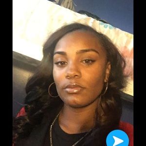 Meet your Posher, Khalisha