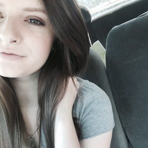 Meet your Posher, Meagan