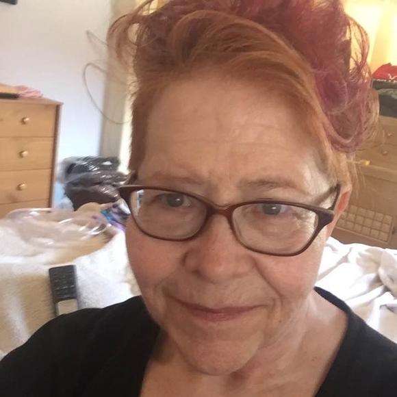 Meet your Posher, Alice - Picture 1 of 1