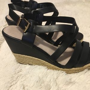 Aldo black wedges