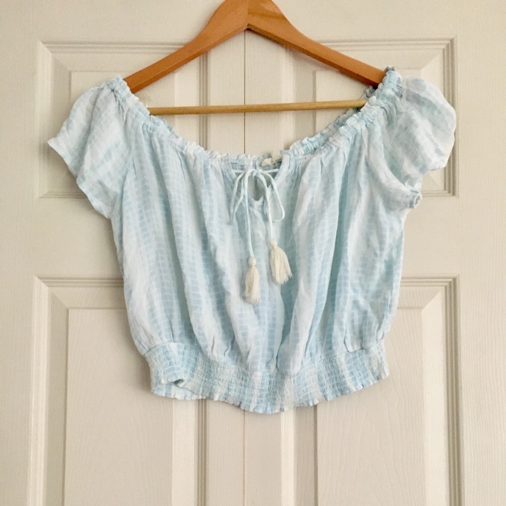 Off the Shoulder Crop Top
