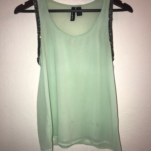 Sheer tank top - Picture 1 of 3