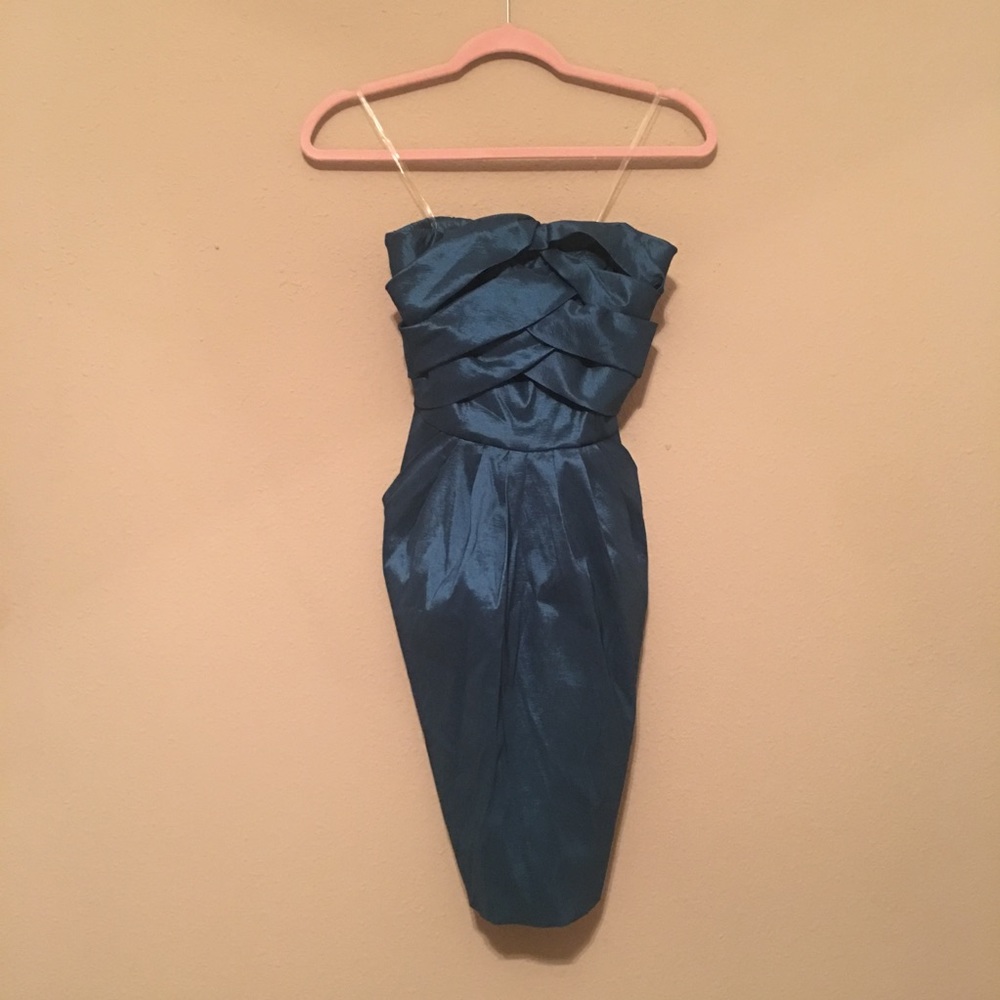 A blue green dress size 9
