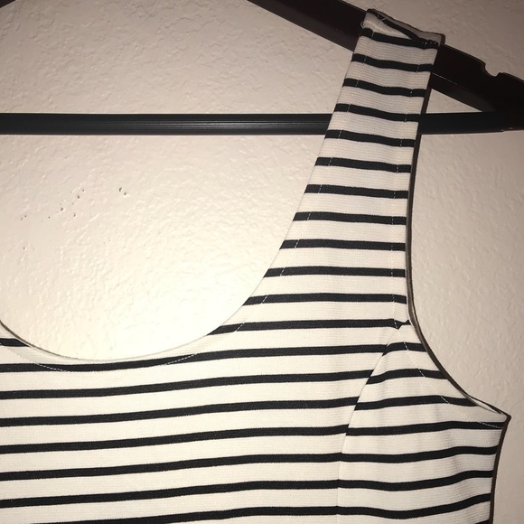 Striped dress - Picture 2 of 3