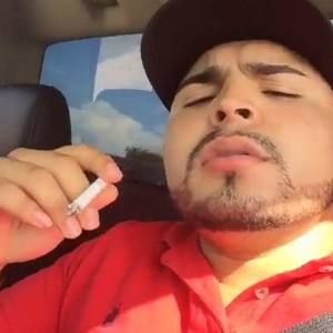 Meet your Posher, Lauro