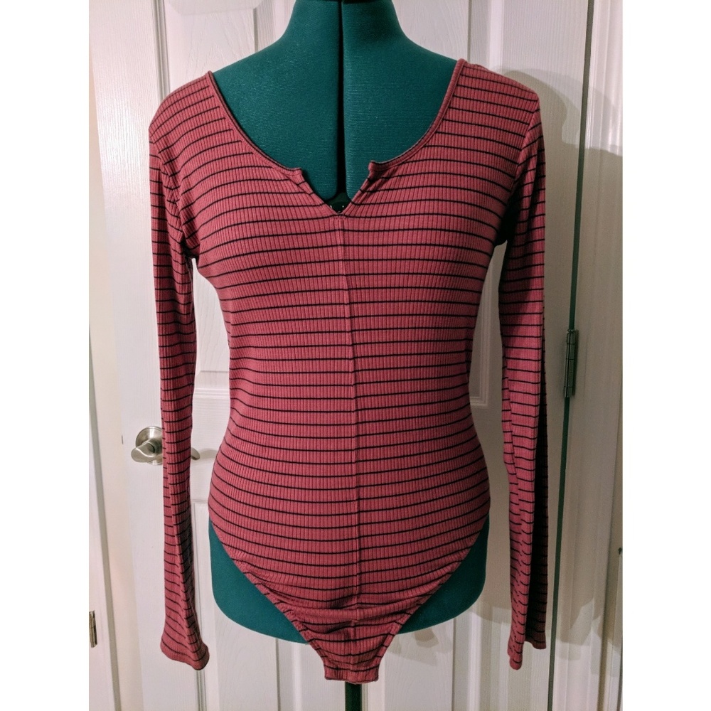 Ribbed Open Back Long Sleeve Striped Bodysuit - Picture 1 of 4
