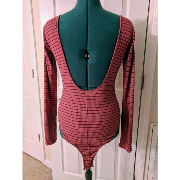 Ribbed Open Back Long Sleeve Striped Bodysuit - Picture 2 of 4