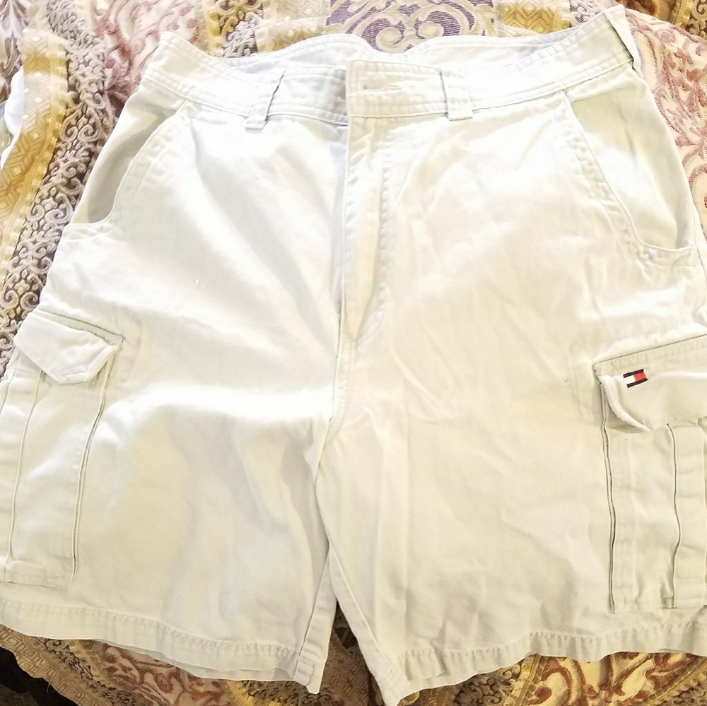 Tommy Hilfiger vintage cargo shorts