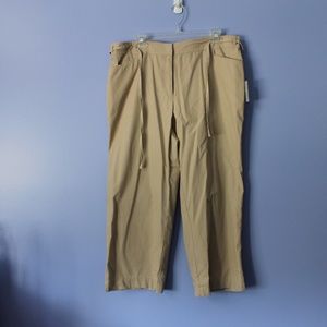 NWT Khaki Sagharbor Capri