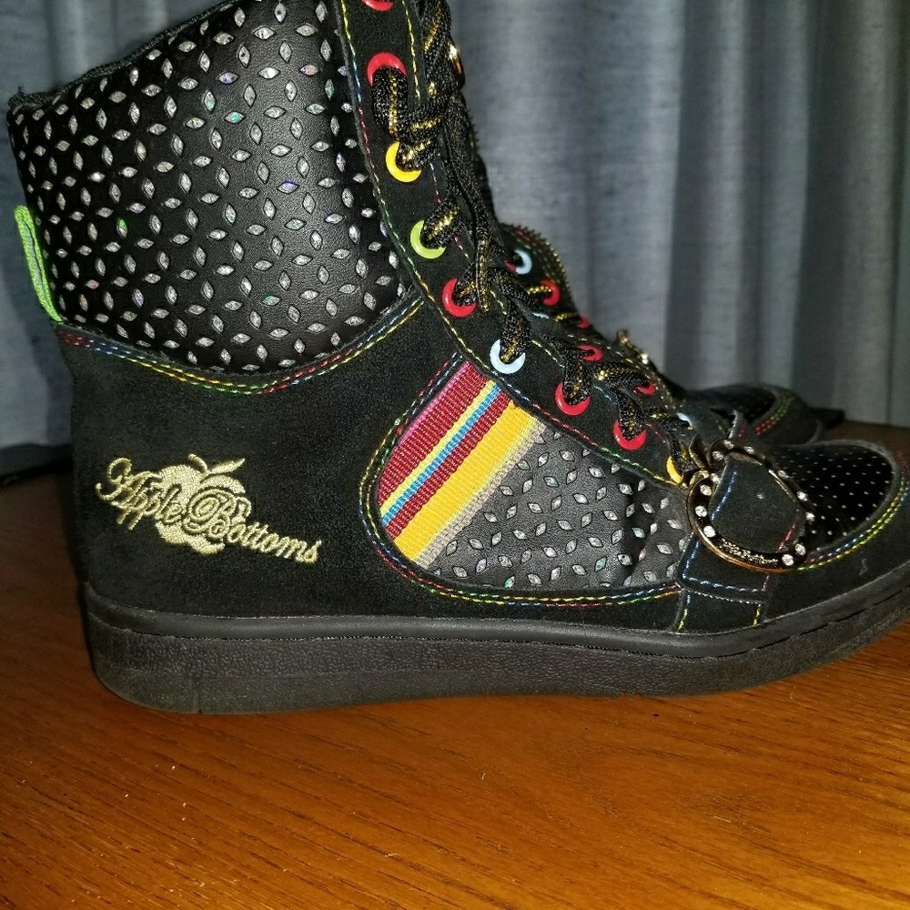Apple Bottoms High Tops (Style - Roxy)  7 1/2
