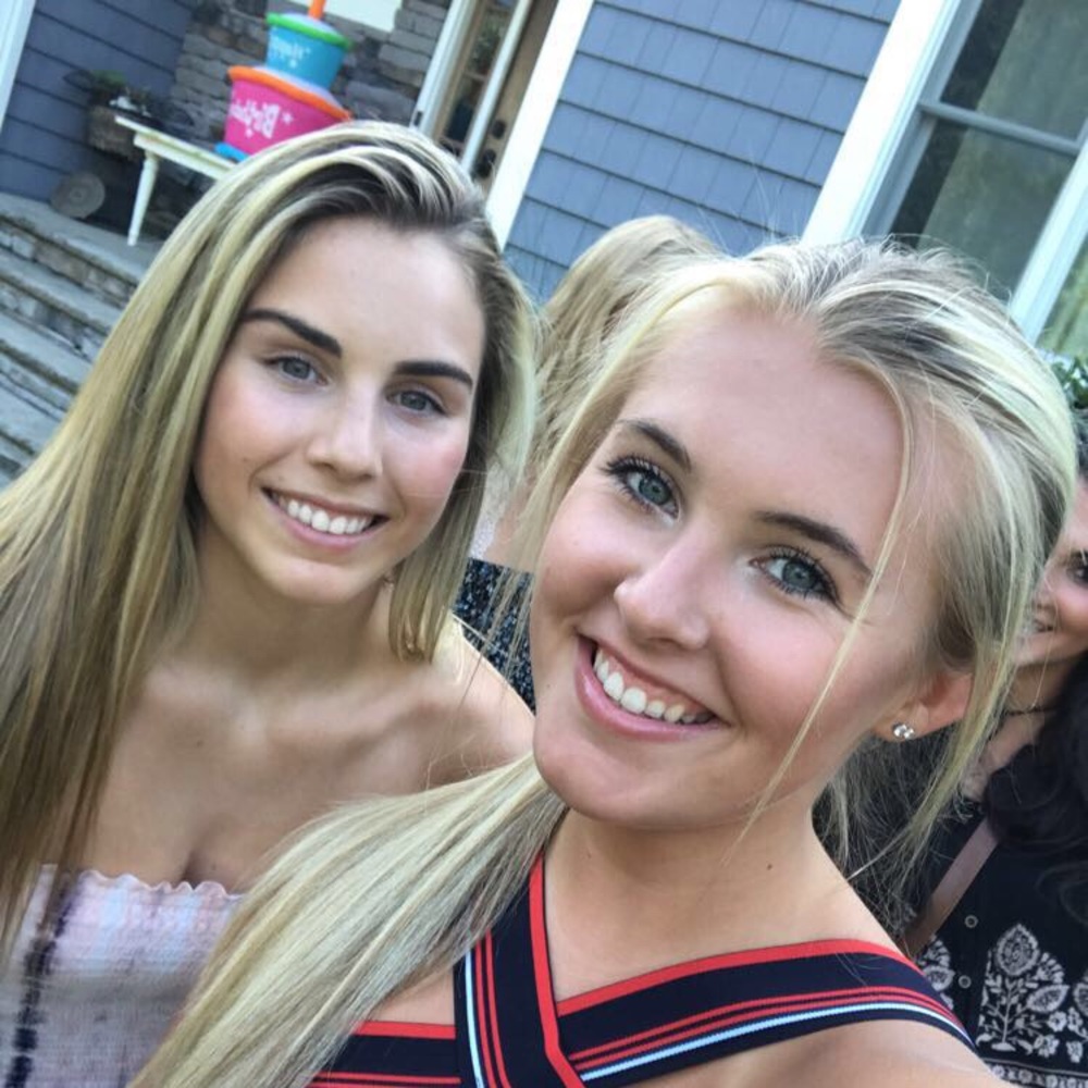 Meet your Posher, Lola