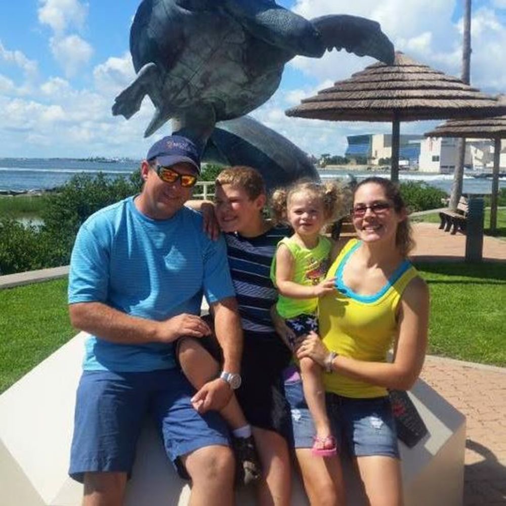 Meet your Posher, Niki