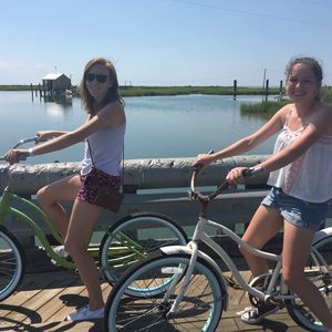 Meet your Posher, Victoria