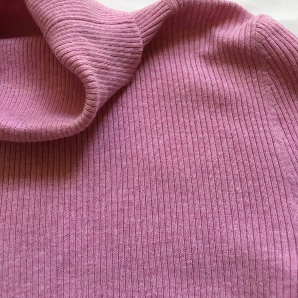 NEW GAP Orchid Ribbed Skinny Turtleneck Sweater - Picture 2 of 5