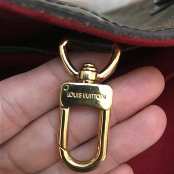 Louis Vuitton Tote - Picture 7 of 8