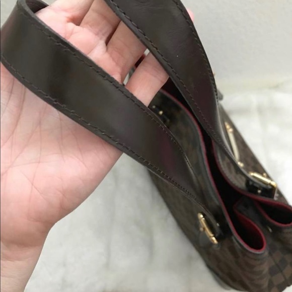 Louis Vuitton Tote - Picture 8 of 8