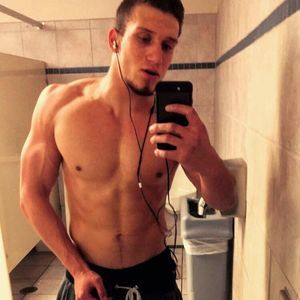 Meet your Posher, Zack