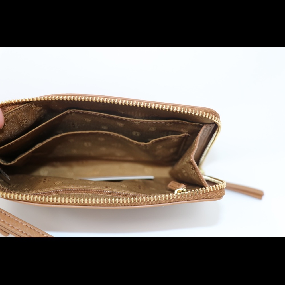 Tory-Burch Britten large zip pouch  #39061 - Picture 8 of 8