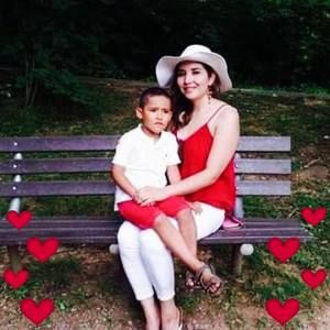 Meet your Posher, Àmy