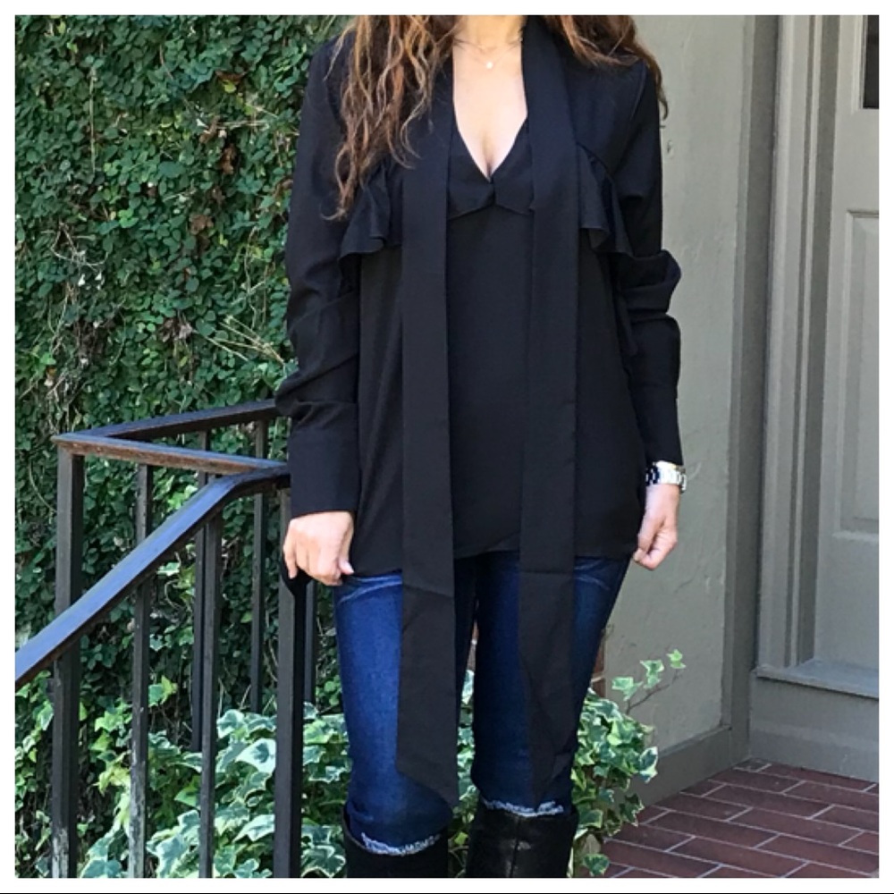 ✨LAST ONE ✨Paris black tie blouse - Picture 3 of 7