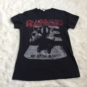 Women’s Rancid band tee