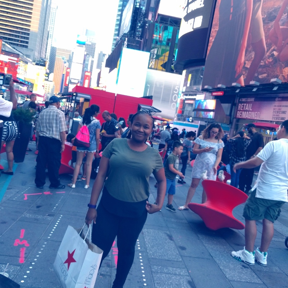 Meet your Posher, Tiffani