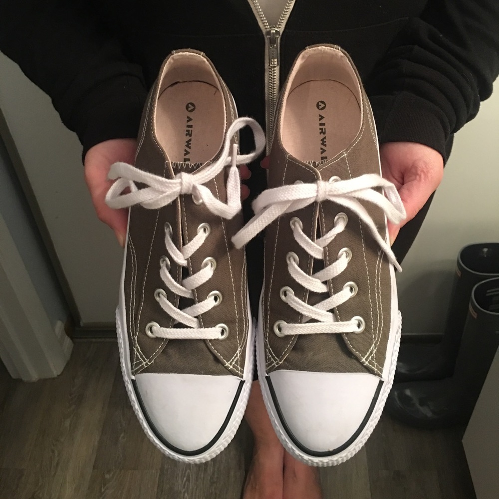 Army Green Airwalk Lace Up Sneakers
