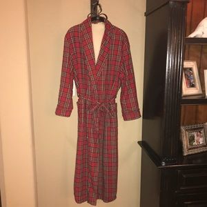 L.L. Bean Hearthside sherpa fleece lined robe