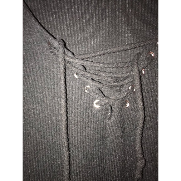 Black body con dress - Picture 2 of 3