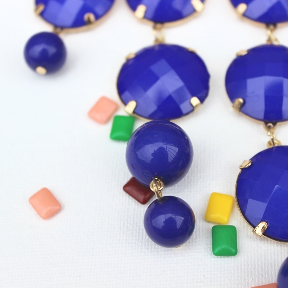 🍉Cash Out Cobalt Blue Statement Necklace 🍉 - Picture 2 of 5