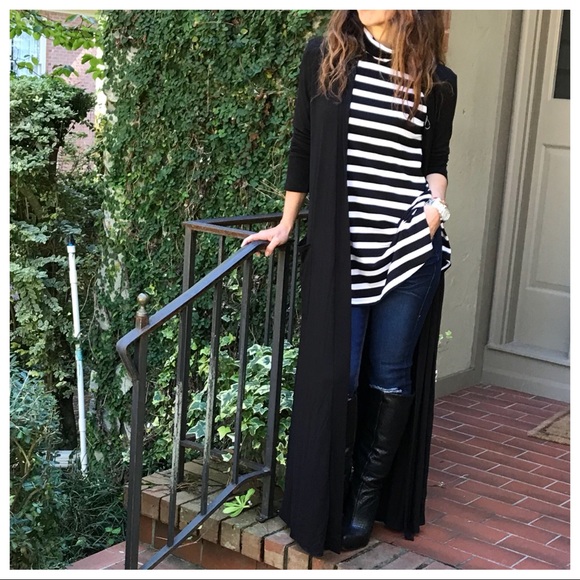 ✨LAST ONE✨✨Black side pocket long knit duster - Picture 6 of 7