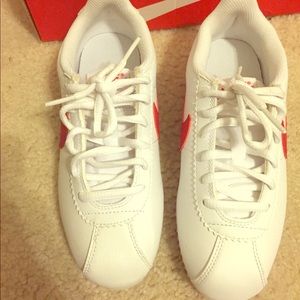 Red and white Nike Cortez Red and white Nike Cortez