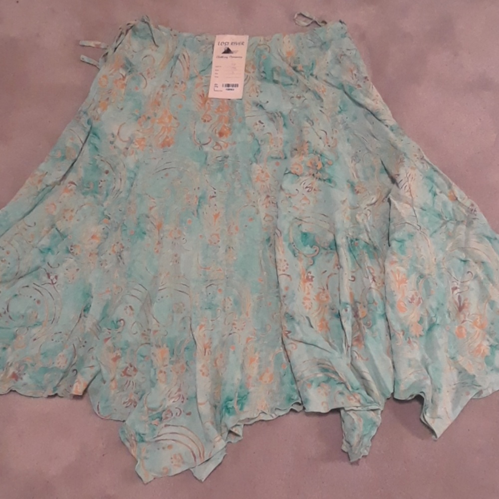 Nwt hippie wrap skirt :)